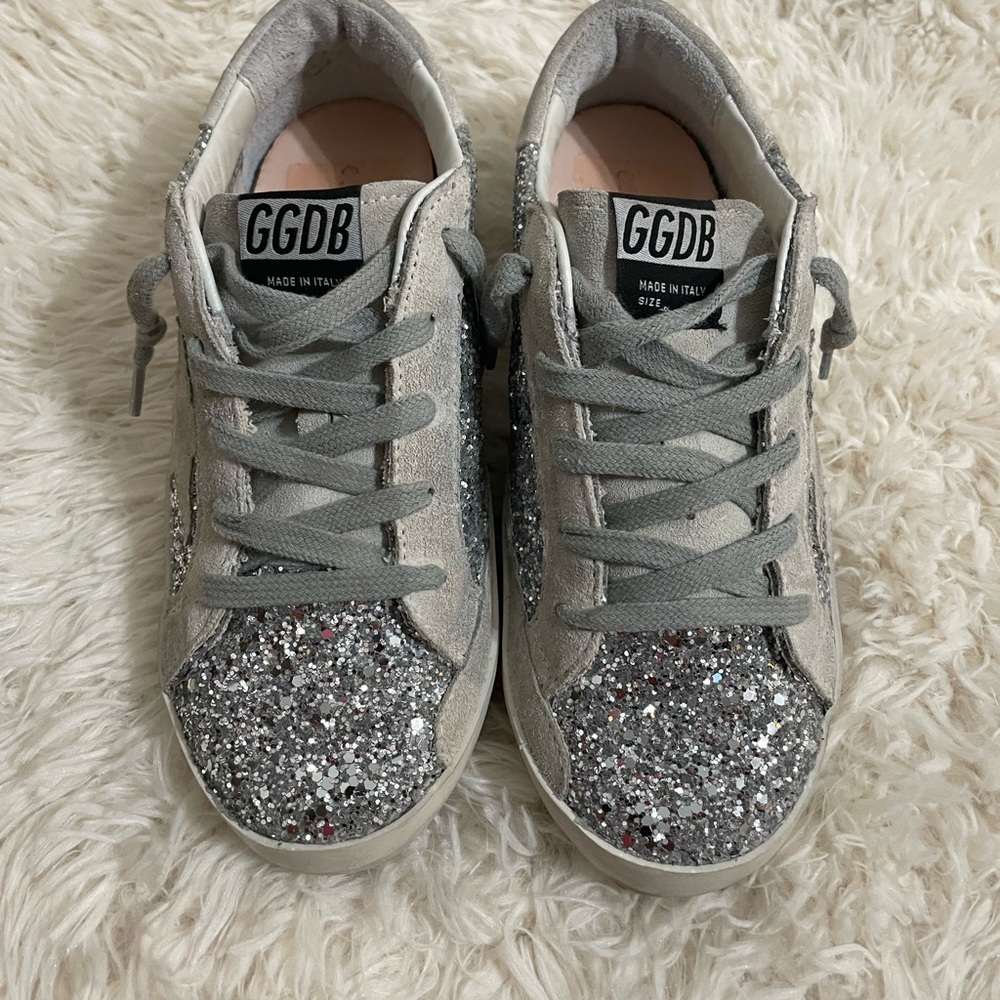 Golden Goose Old School Low Top Sneaker